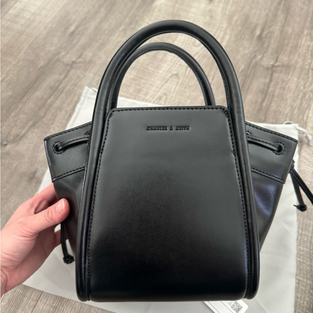 Charles & Keith Ashby Slouchy Tote Bag - Black - Size Medium